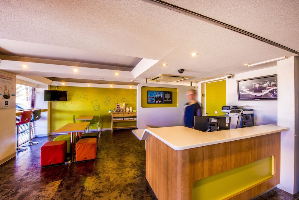 ibis budget Campbelltown 7/57