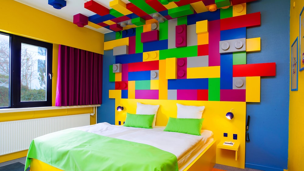 Legoland hotel 56/75