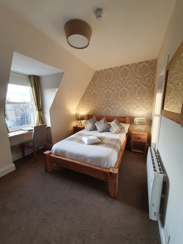 18 Craigmillar Park Guest House 12/50