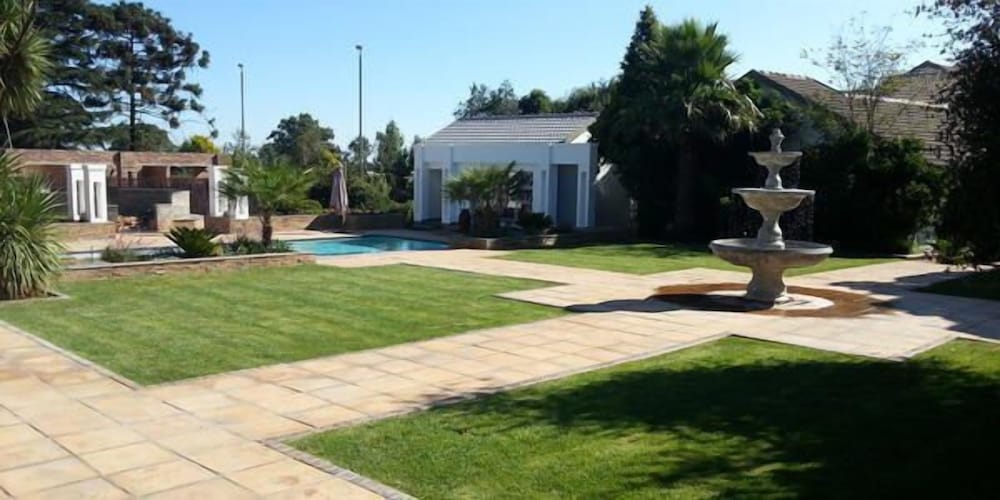 Africasky Guest House 14/19