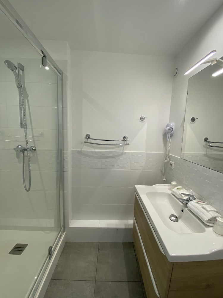 Hotel Saint Georges 43/50