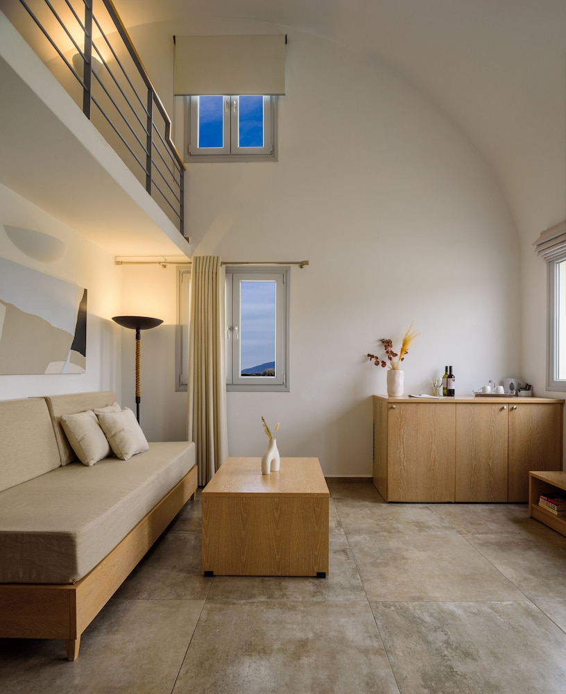 Aliter Suites 13/73