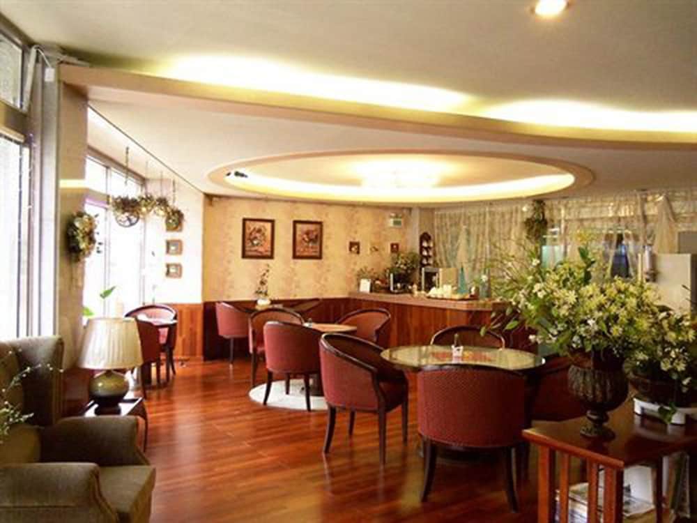 Asia Tourist Hotel 32/41