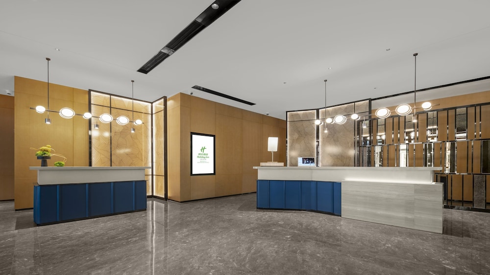 Holiday Inn Qinhuangdao Haigang 5/52