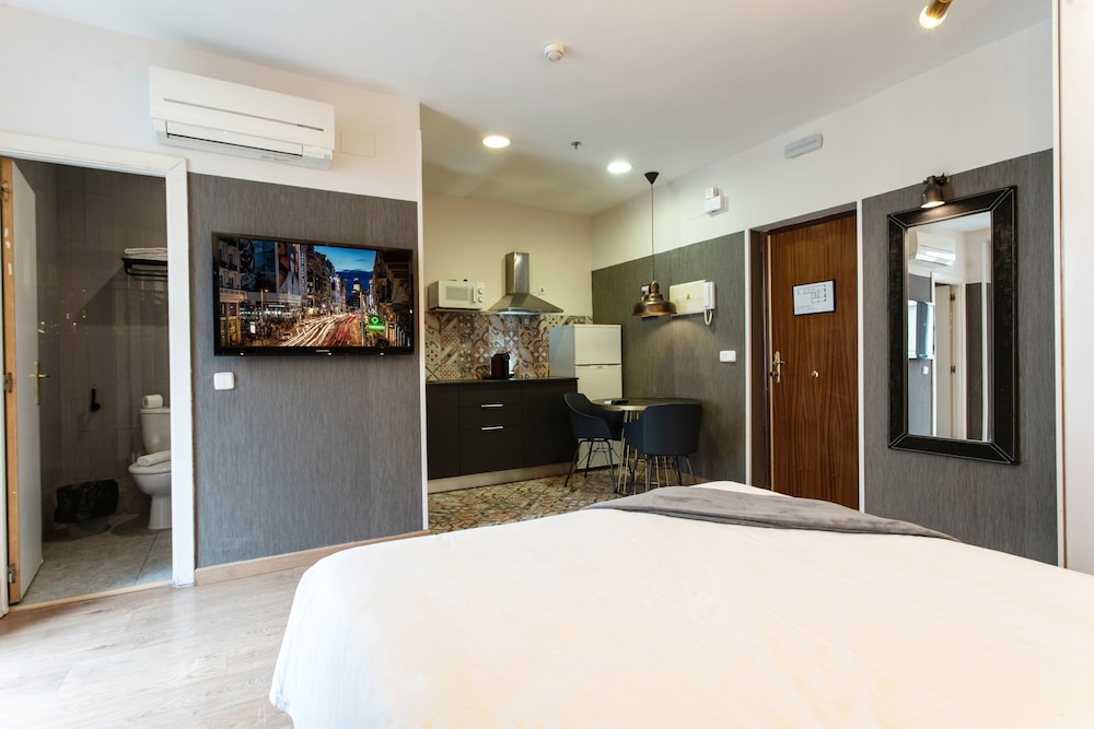 Suites You Zinc Ex Apartments Arenal 15/81
