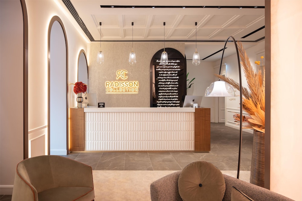 Radisson Collection Hotel, Basilica Budapest 4/44