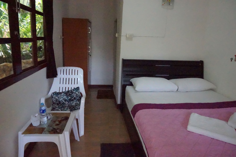 Pine Bungalow 16/64