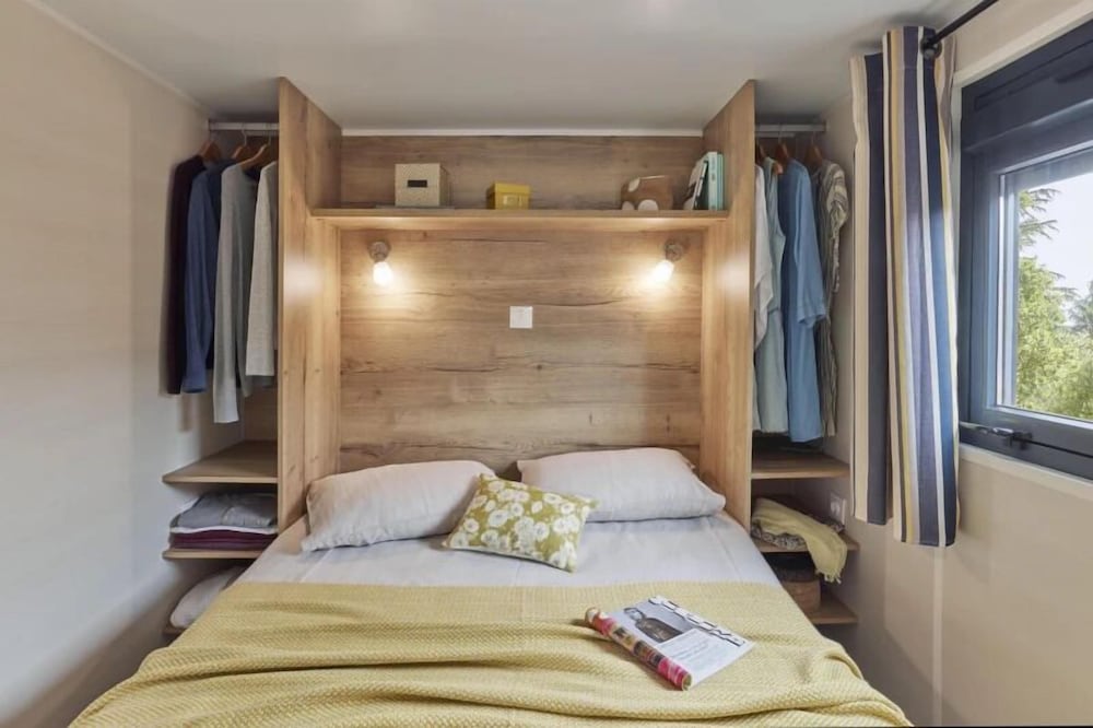 Camping Weekend Glamping Boutique 10/50