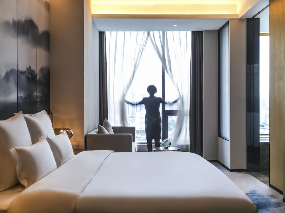 Pullman Fuzhou Tahoe 20/72