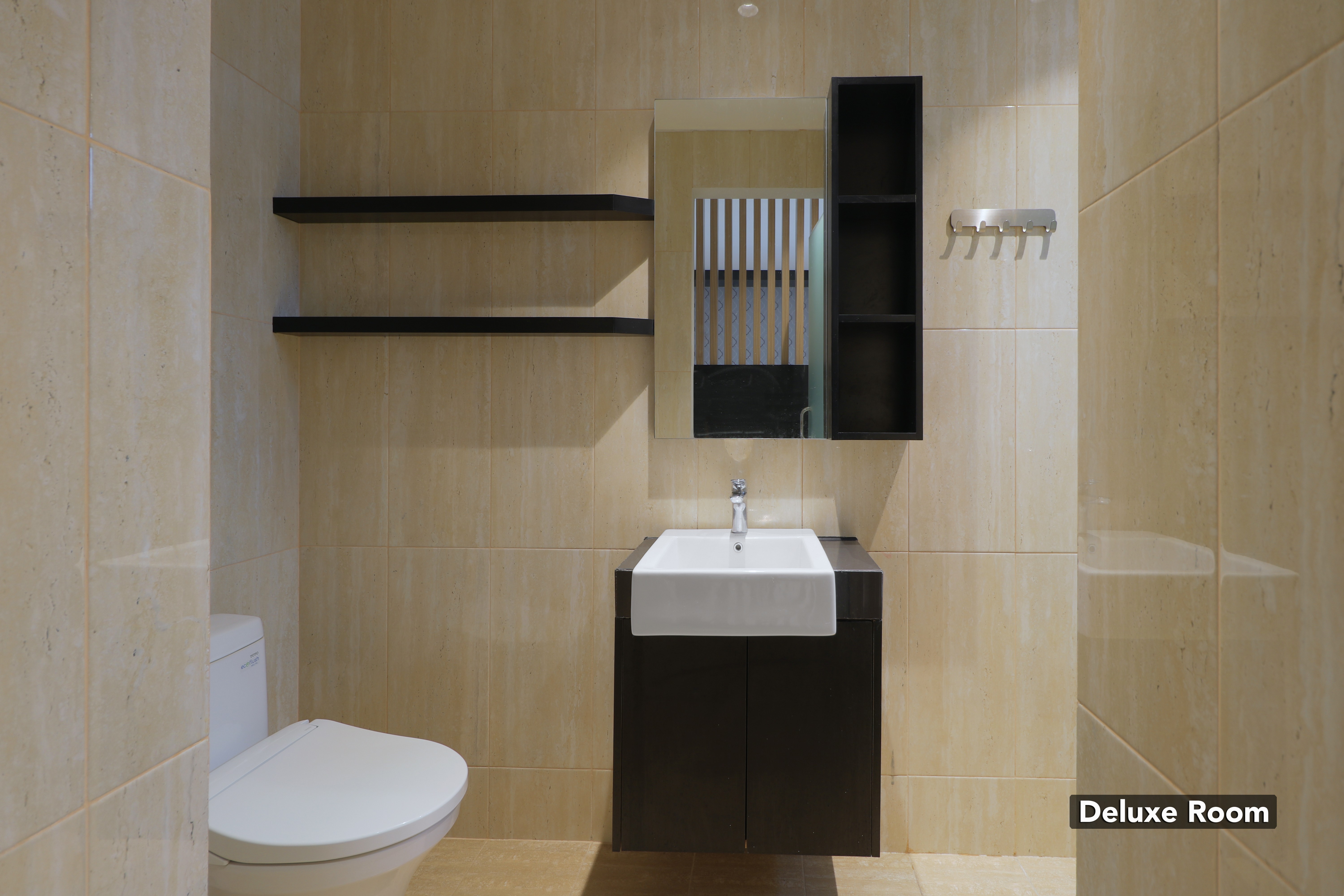 Plaza 54 Residence 51/54