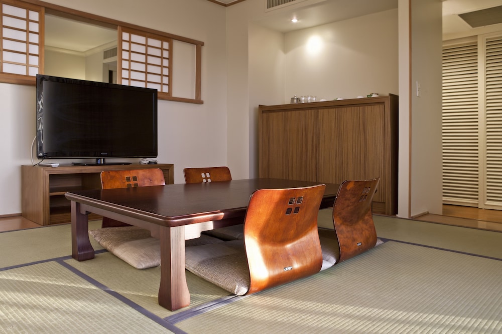Guam Reef Olive Spa Resort 49/77