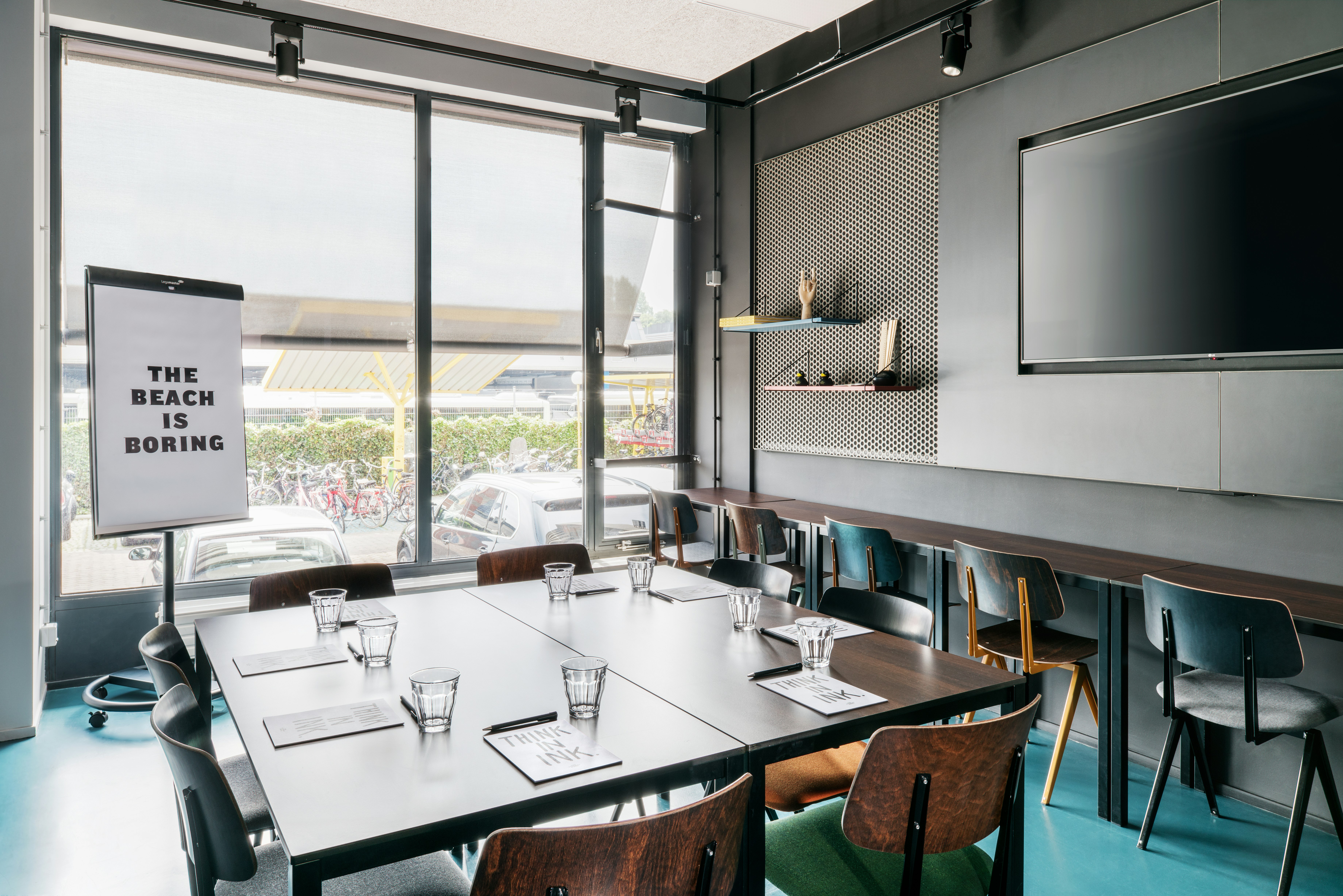 The Social Hub Amsterdam West 4* 28/35