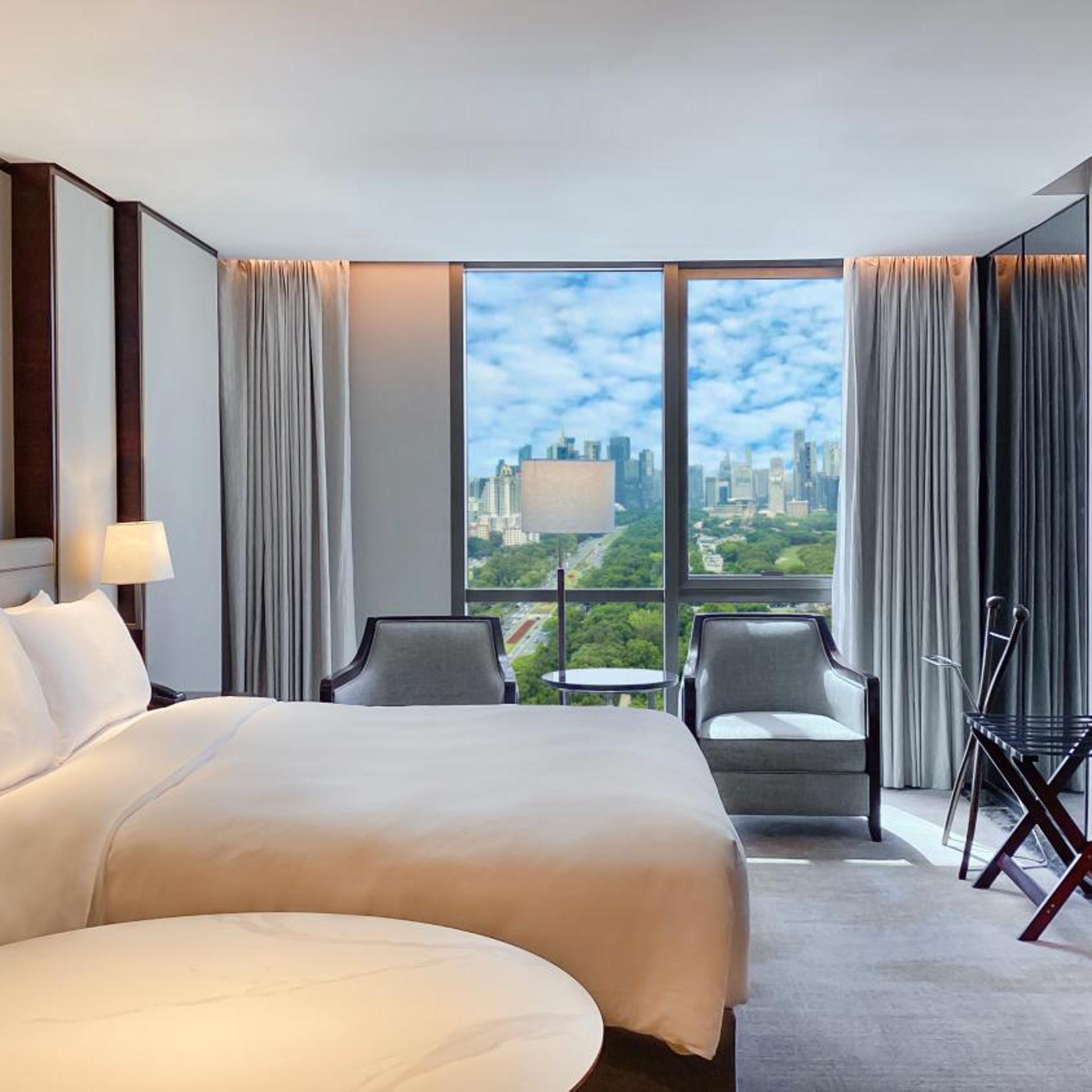 Deluxe, King Bed, High Floor