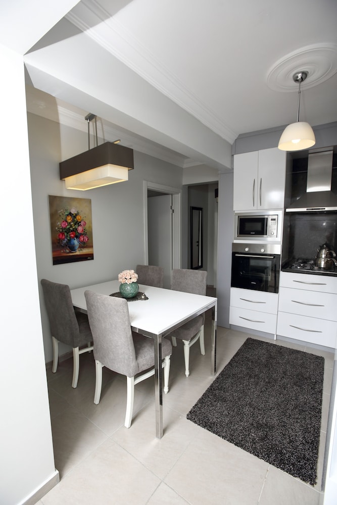 PATIKA SUITES 38/50
