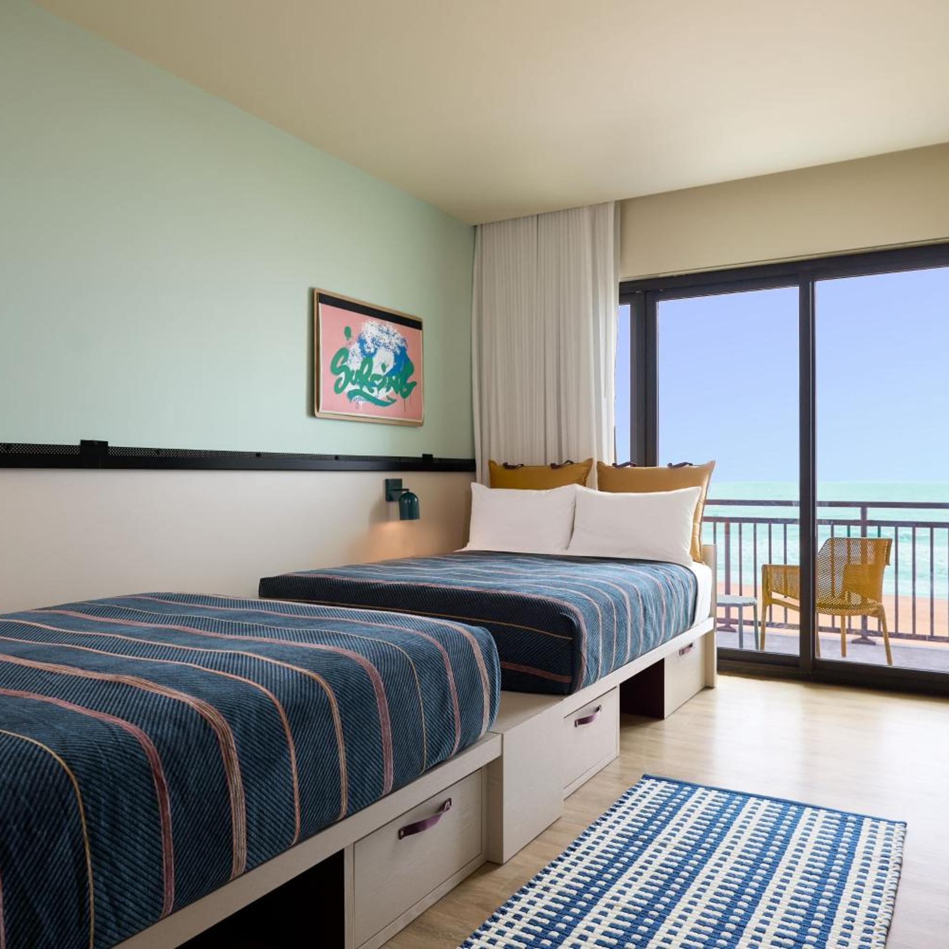 Room, 2 Queen Beds, Ocean Front