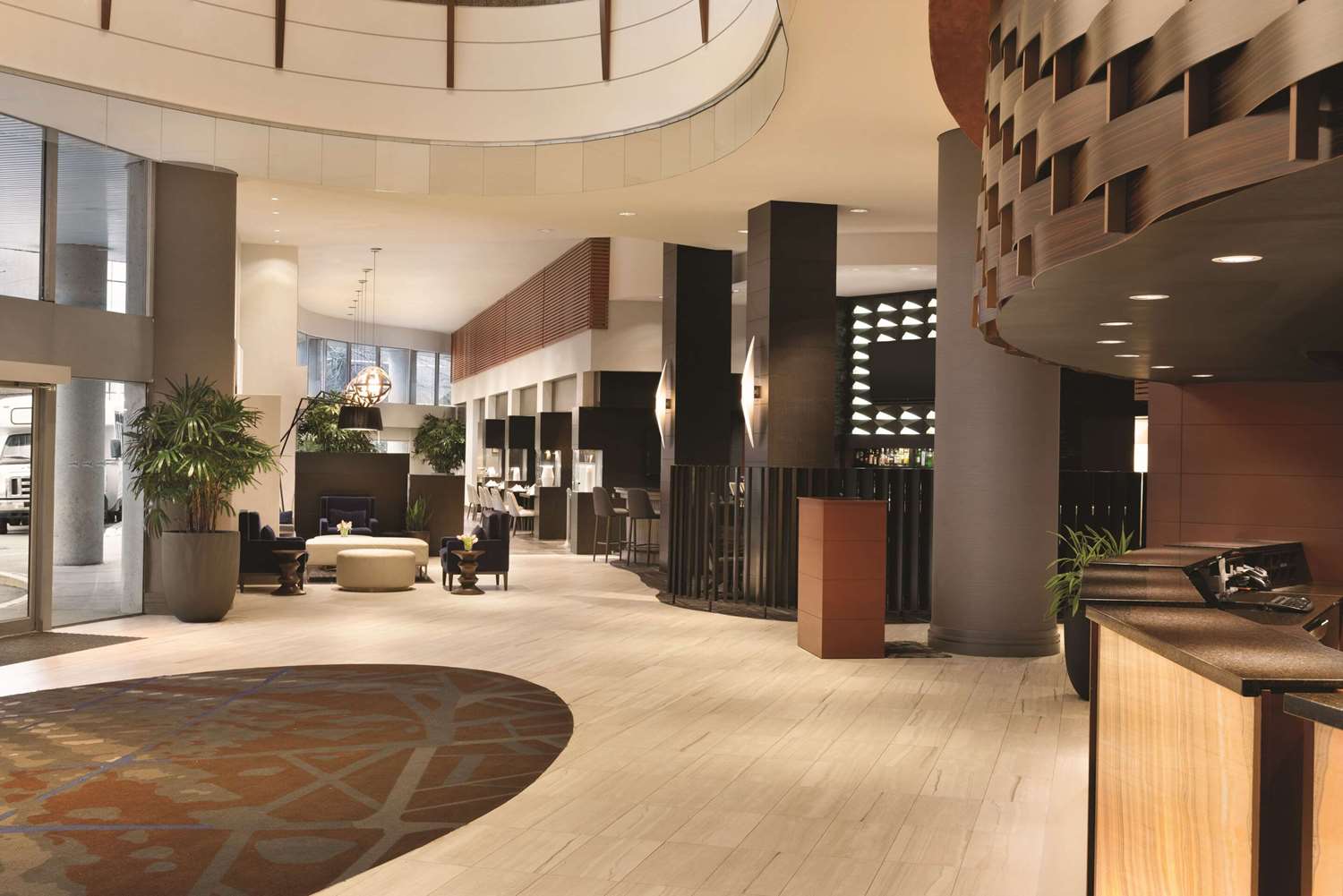 Radisson Hotel Vancouver Airport 11/45