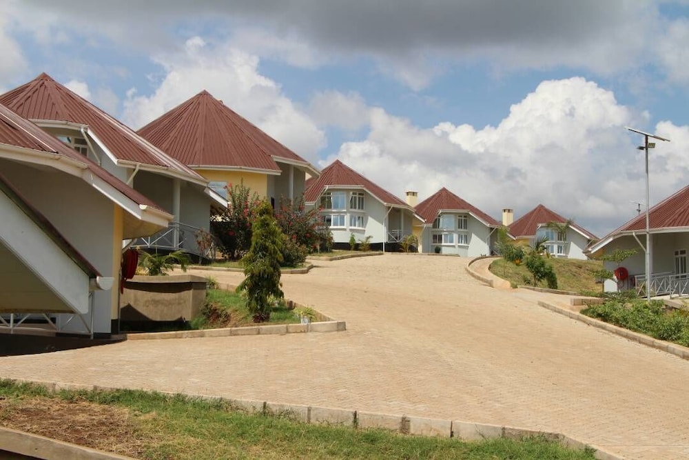 A1 Hotel and Resort 34/43