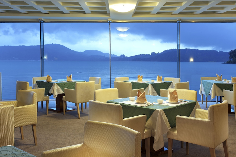 The Richforest Hotel- Sun Moon Lake 35/50