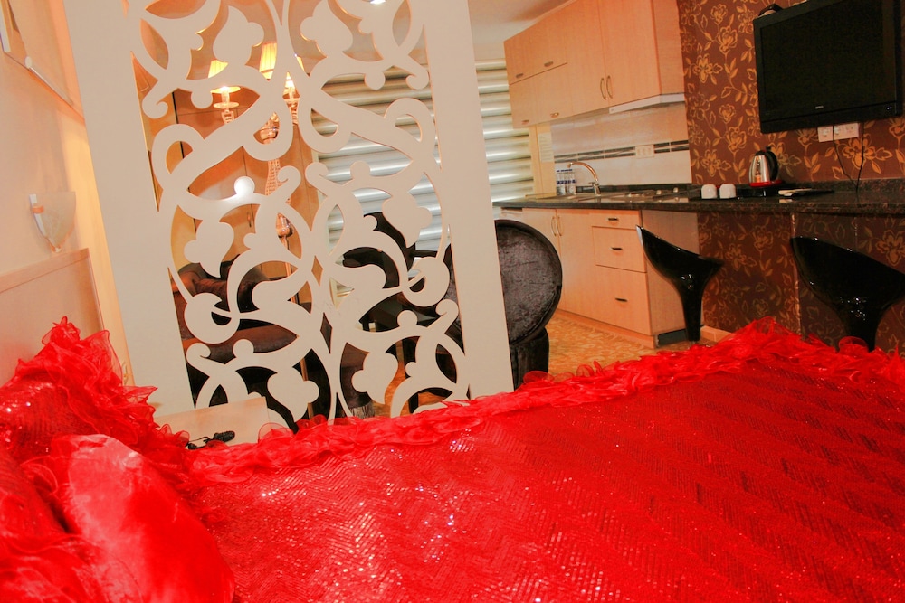 Berrak Su Hotel 12/50