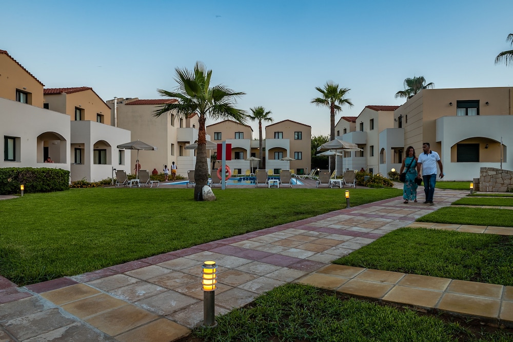 Gt Beach Hotel 38/49
