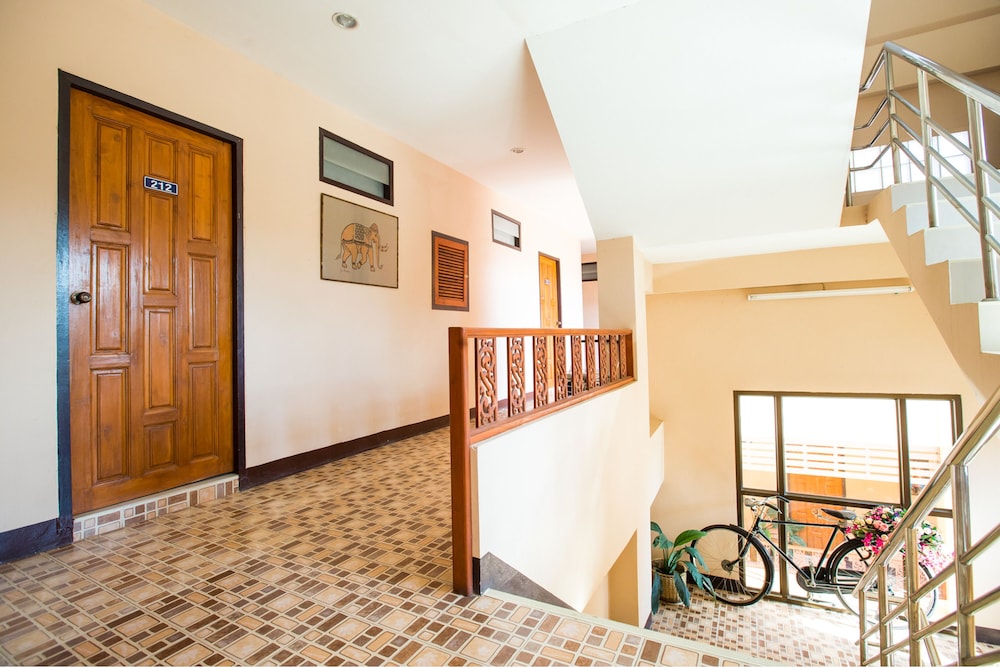 Banlanna Hotel Lampang (ex. Banlanna Serviced Apartment) 6/44