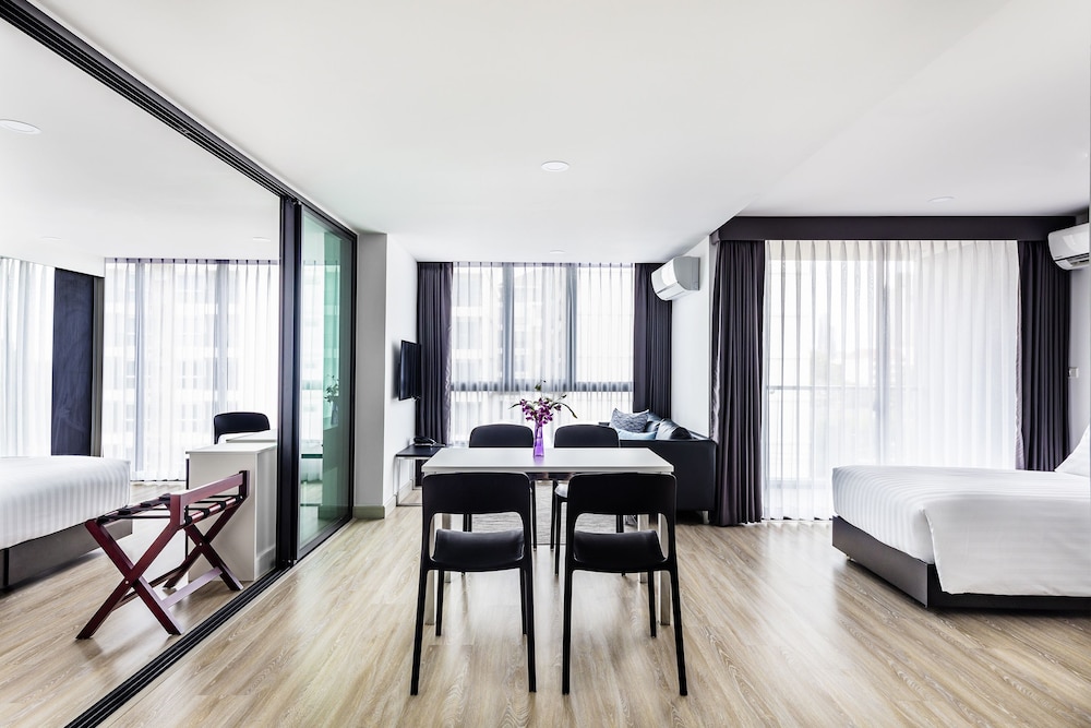 The Rizin Hotel 16/50