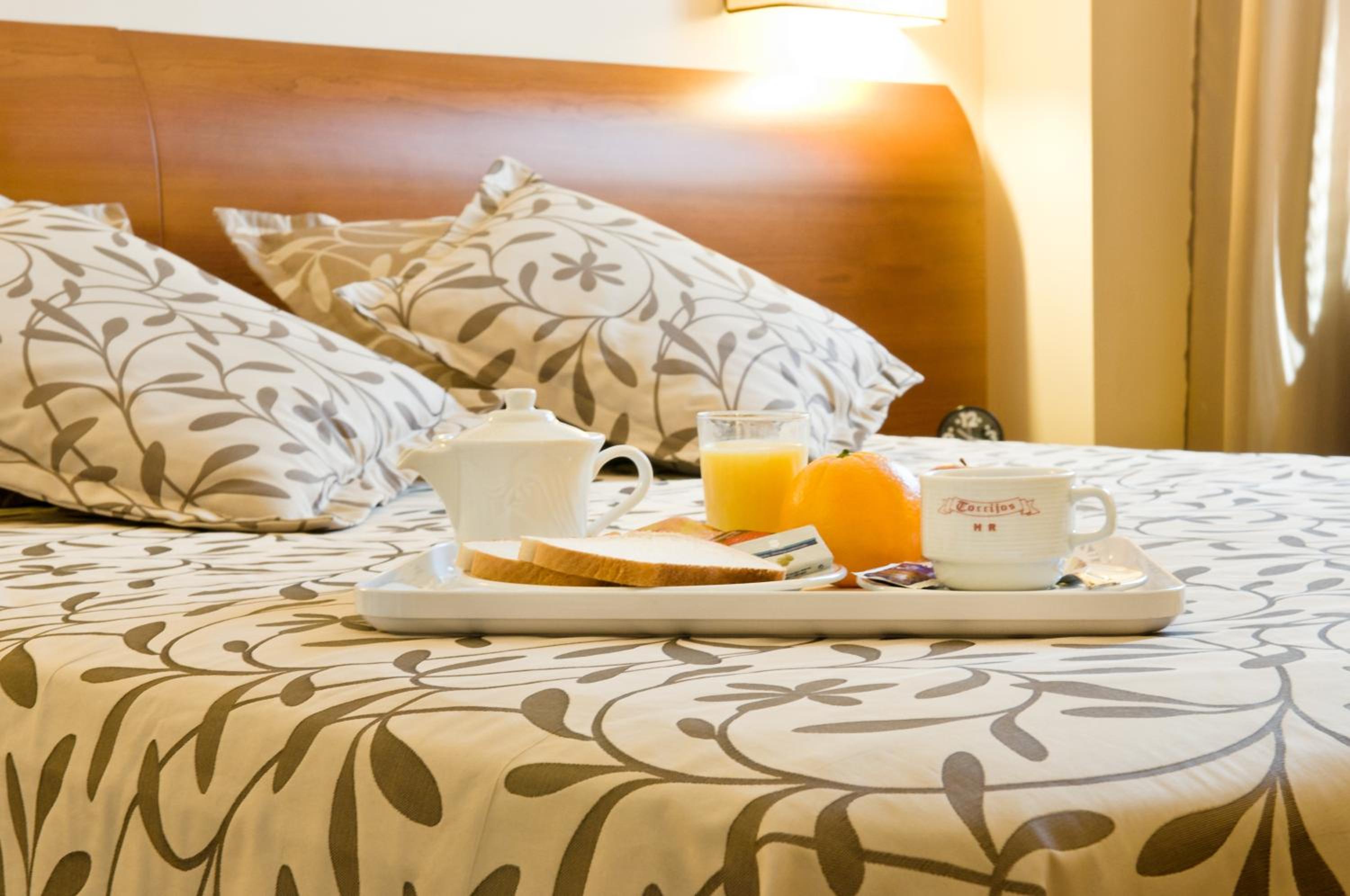 COMPLEJO HOSTELERO TORRIJOS 12/29