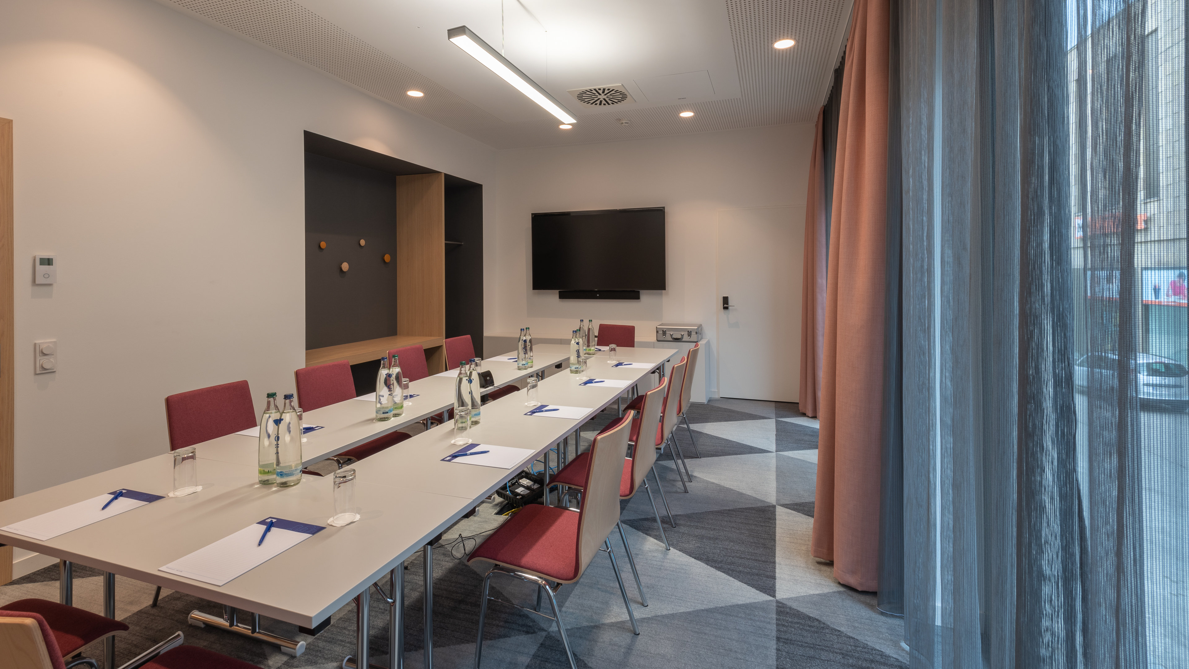 Holiday Inn Express Heilbronn by IHG 48/60