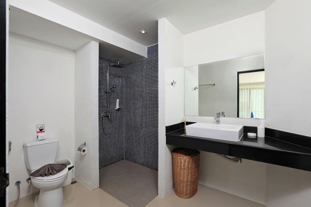 THAIMOND RESIDENCE BY TROPICLOOK 65/68