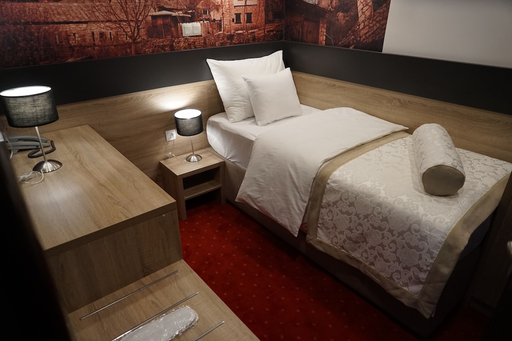 Hotel Hercegovina 6/41