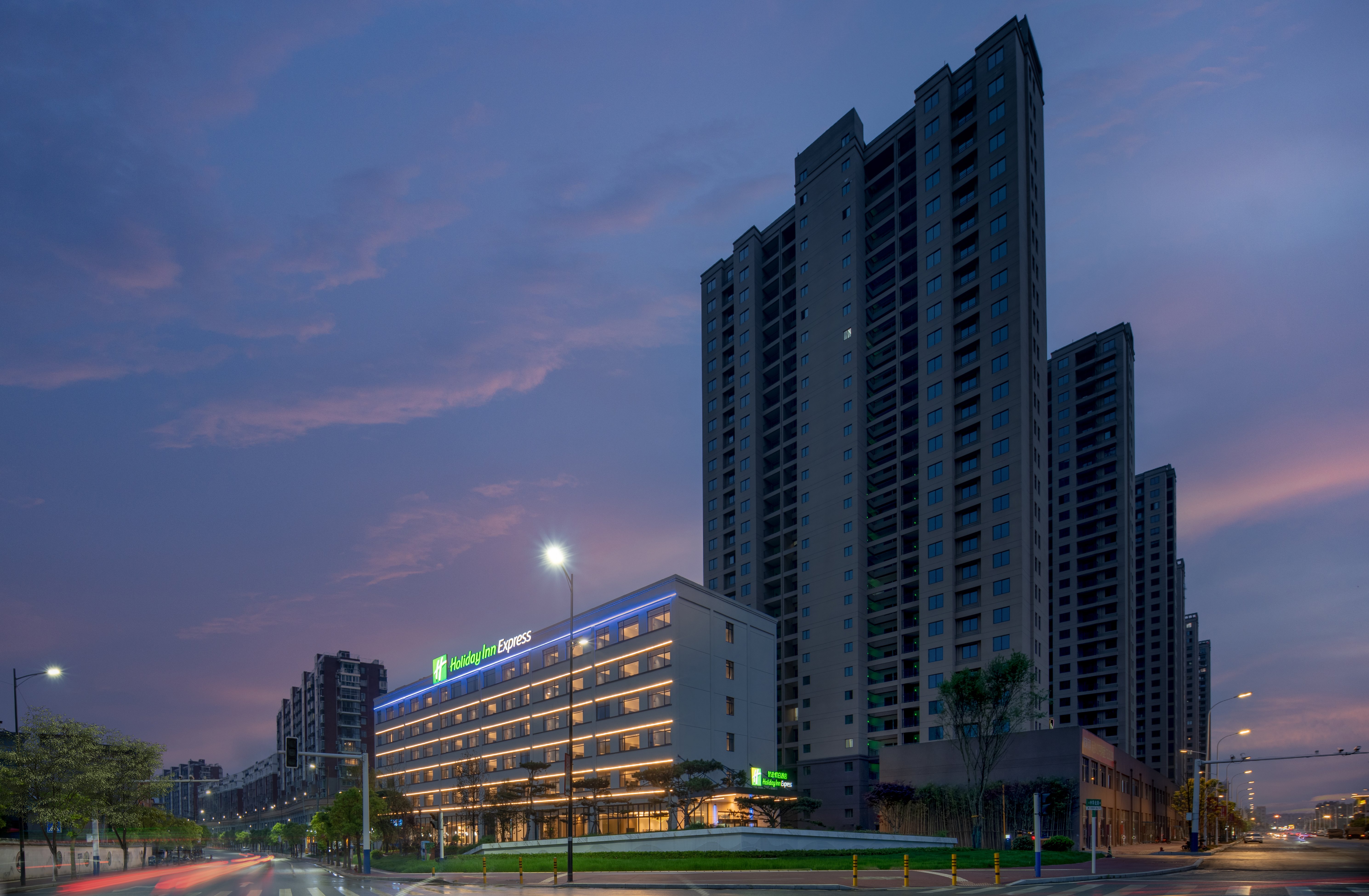 Holiday Inn Express Jingdezhen Ancient Town 10/45