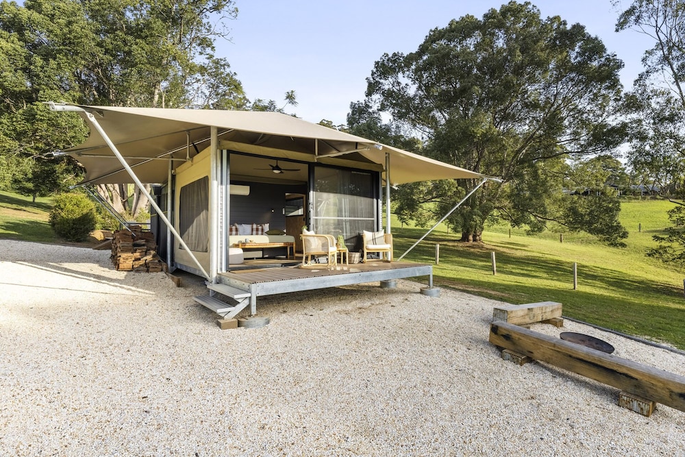 BELLINGEN VALLEY LODGE 1/44