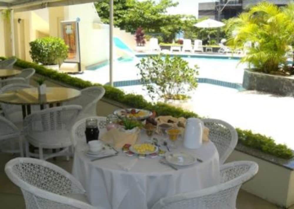 Hotel Praia Brava 6/62
