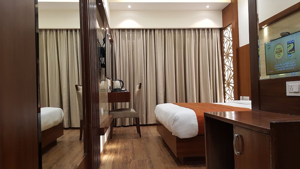 Hotel Kenview 22/23