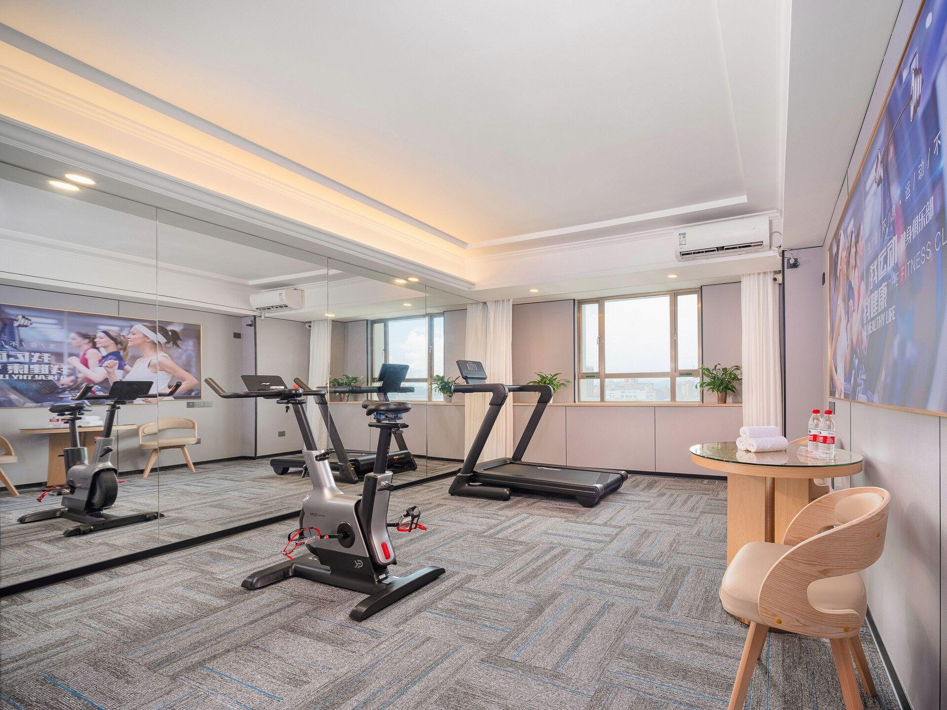 Vienna Hotel (Dongguan Chang'an Railway Station Bubugao) 34/46