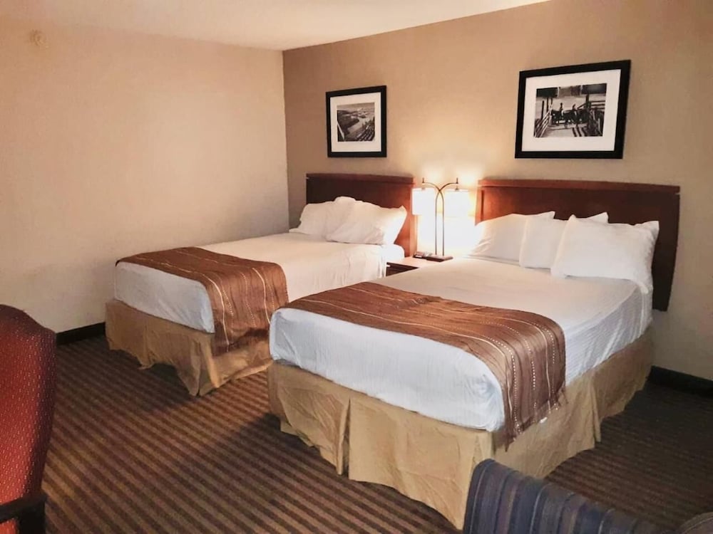 Eleven Boutique Hotel 7/28