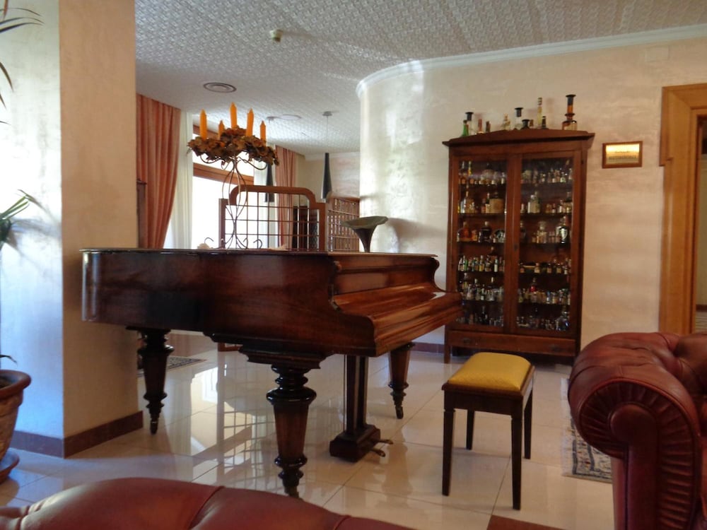 Hotel Belvedere 37/60