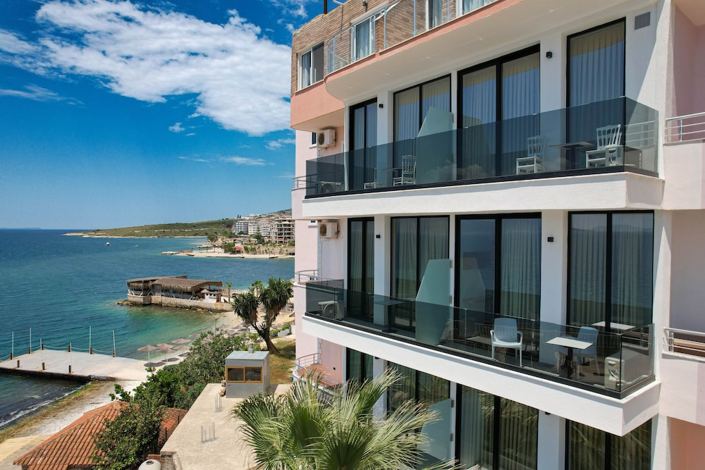 Hotel Piccollino in SARANDE