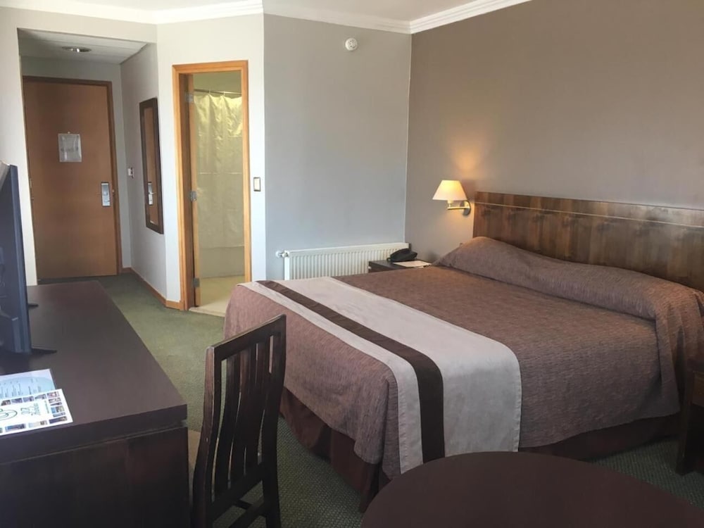 Hotel Diego de Almagro Coyhaique 7/43