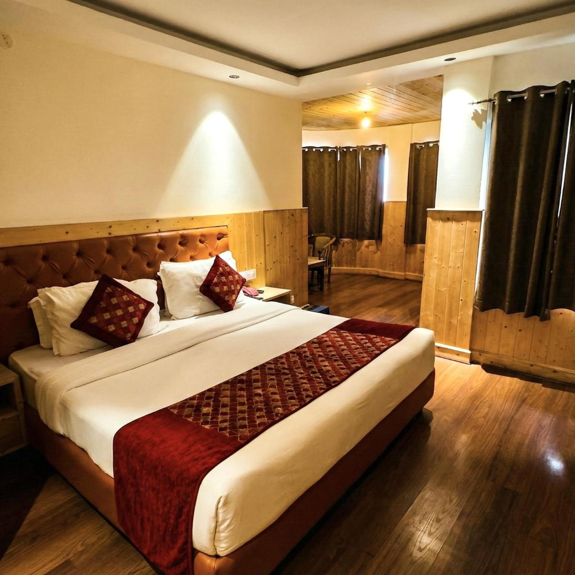 GALLEU HILL RESORTS 21/54