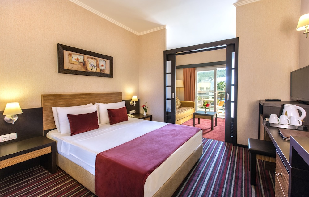 Aqua Fantasy Aquapark Hotel And Spa All Inclusive 24/68