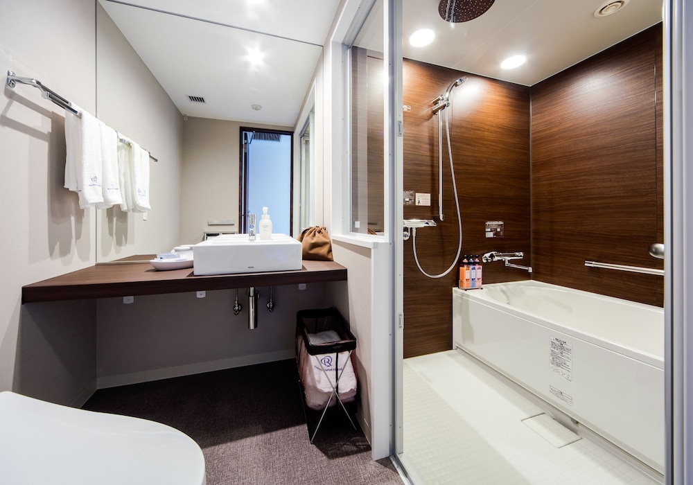 DAIWA ROYNET HOTEL MATSUYAMA 27/63