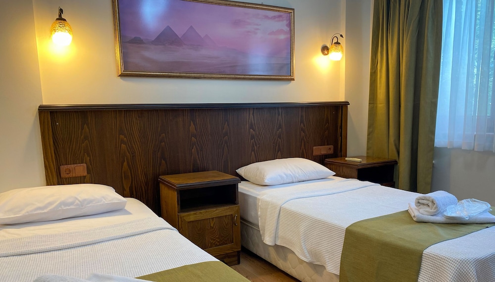 Destina Suit Hotel 8/30