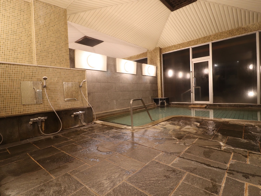 Hotel & Resorts Yamanouchi Hills 18/25