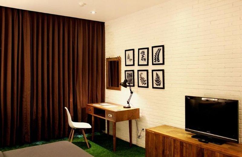 Stevie G Hotel 43/54