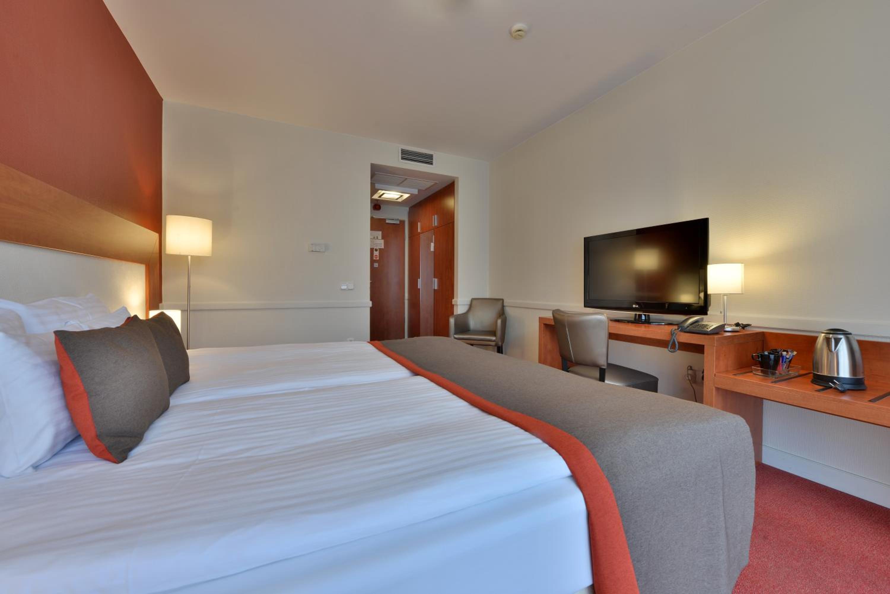 غرفة سوبيريور بسريرين منفصلين، Hotel City Inn 5/8