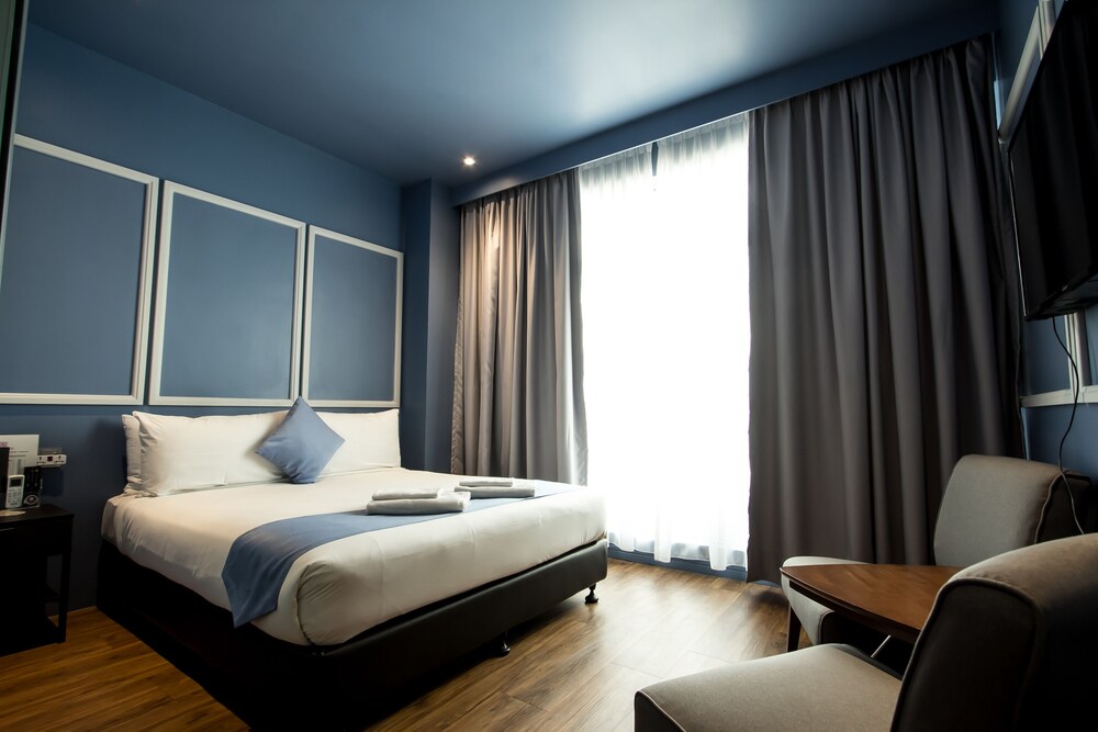 Bloommaze Boutique Hotel 11/69