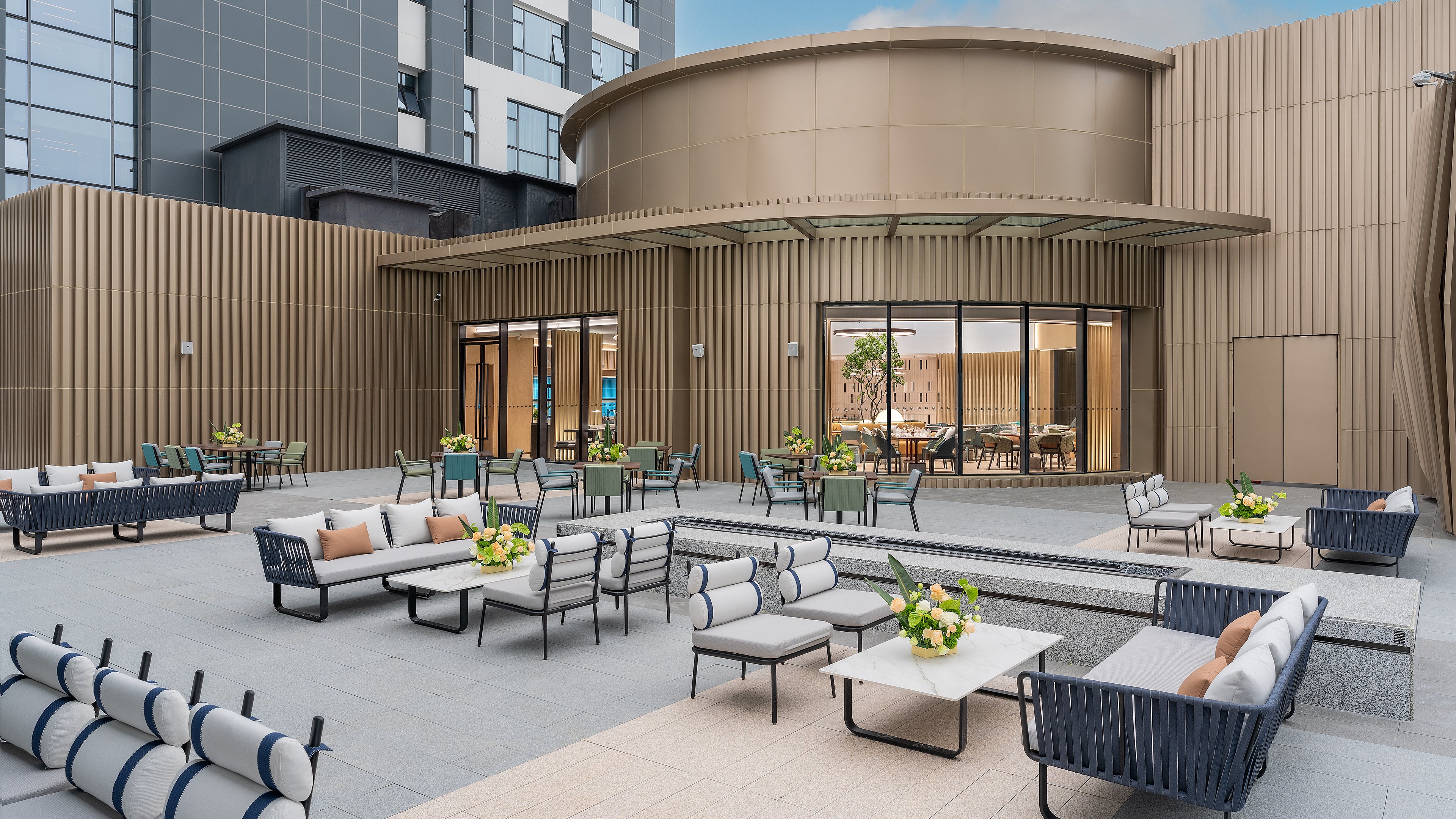 EVEN Zhongshan City Center 55/63