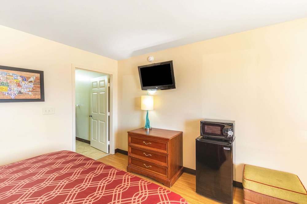 Econo Lodge Gaffney 26/34