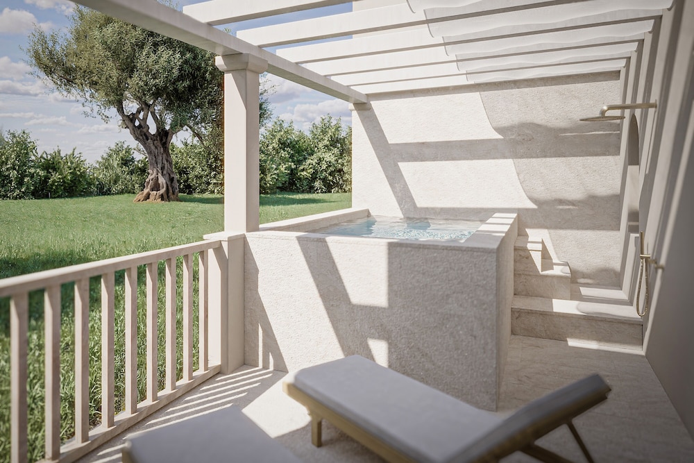 swimming pool spa
